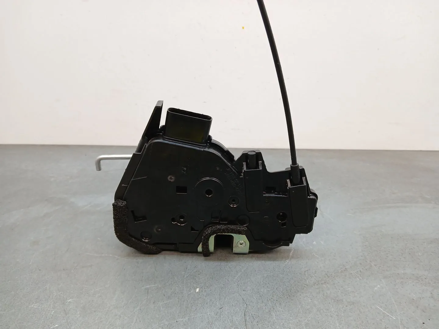 Cerradura Puerta Delantera Izquierda para Kia Rio