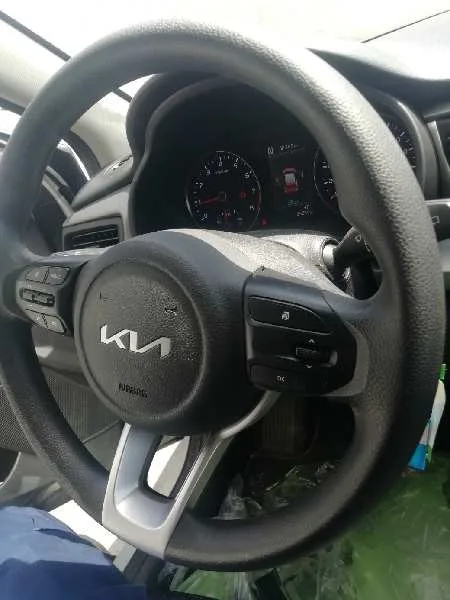 Volante para Kia Rio
