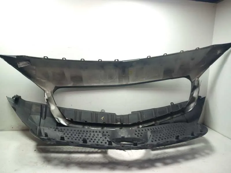 Rejilla Delantera para Mercedes-Benz Citan (W415) Combi