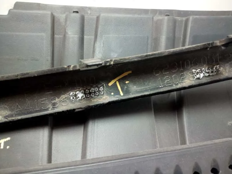Rejilla Delantera para Mercedes-Benz Citan (W415) Combi