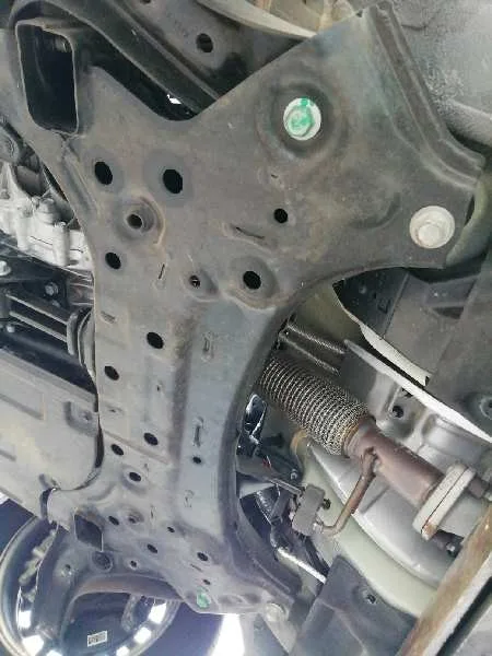 Puente Delantero para Kia Rio