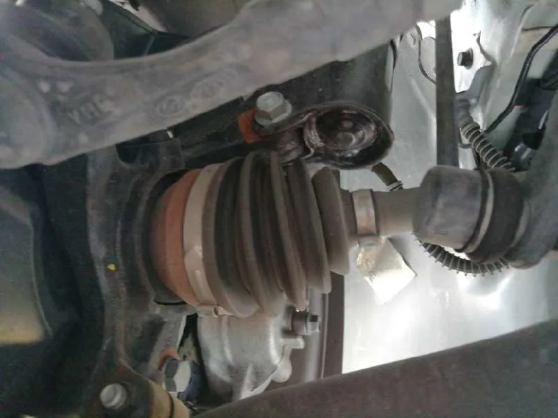 Transmision Delantera Izquierda para Kia Rio