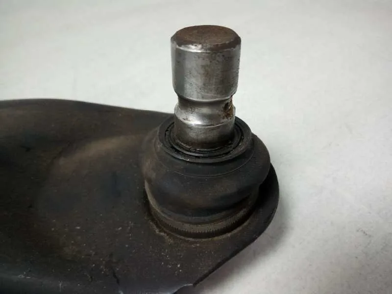 Brazo Suspension Inferior Delantero Derecho para Mazda Cx-5