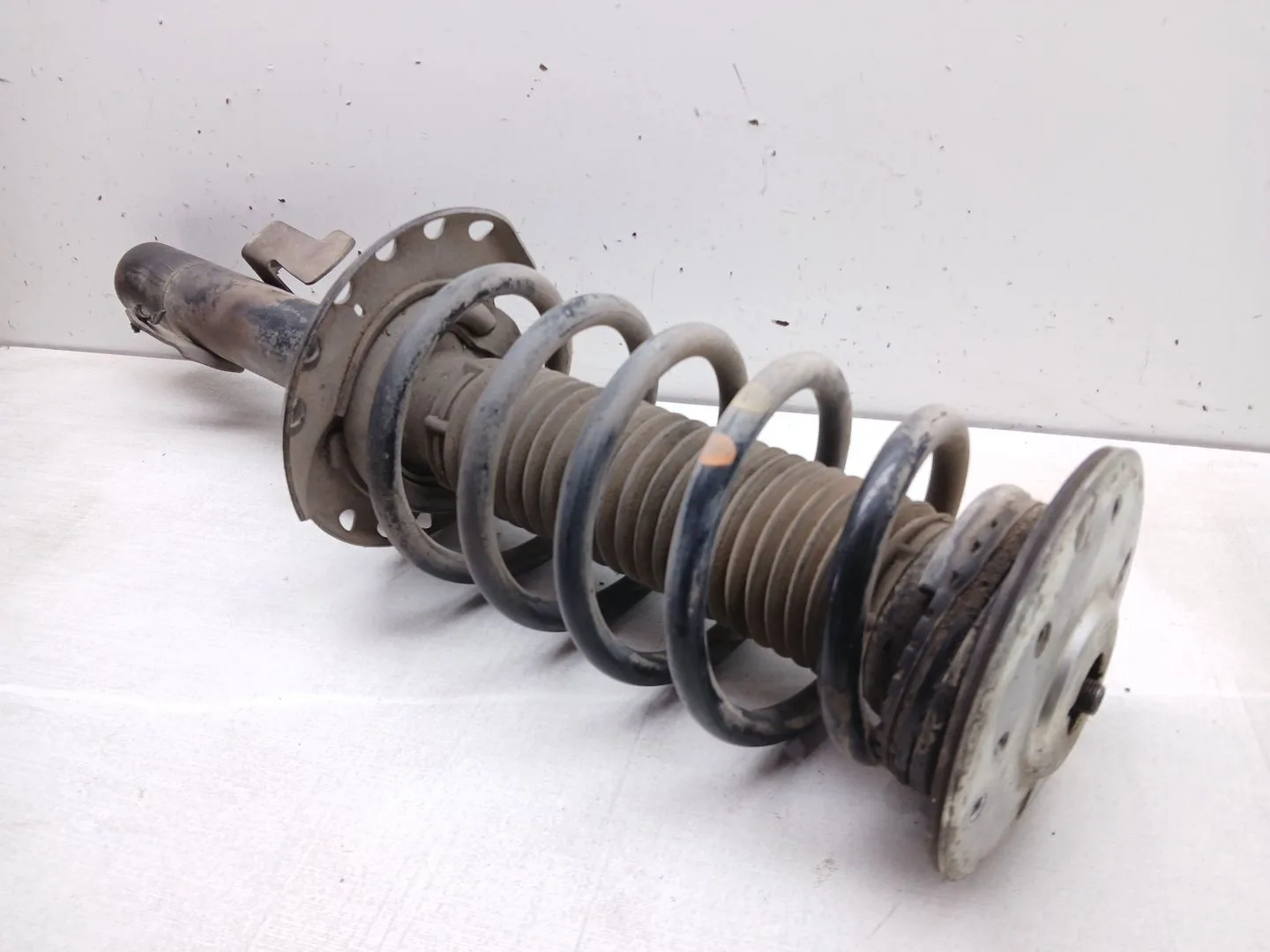 Amortiguador Delantero Izquierdo para Land Rover Freelander (Lr2)