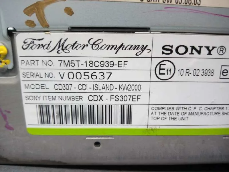 Sistema Audio / Radio Cd para Ford Focus Lim. (Cb4)