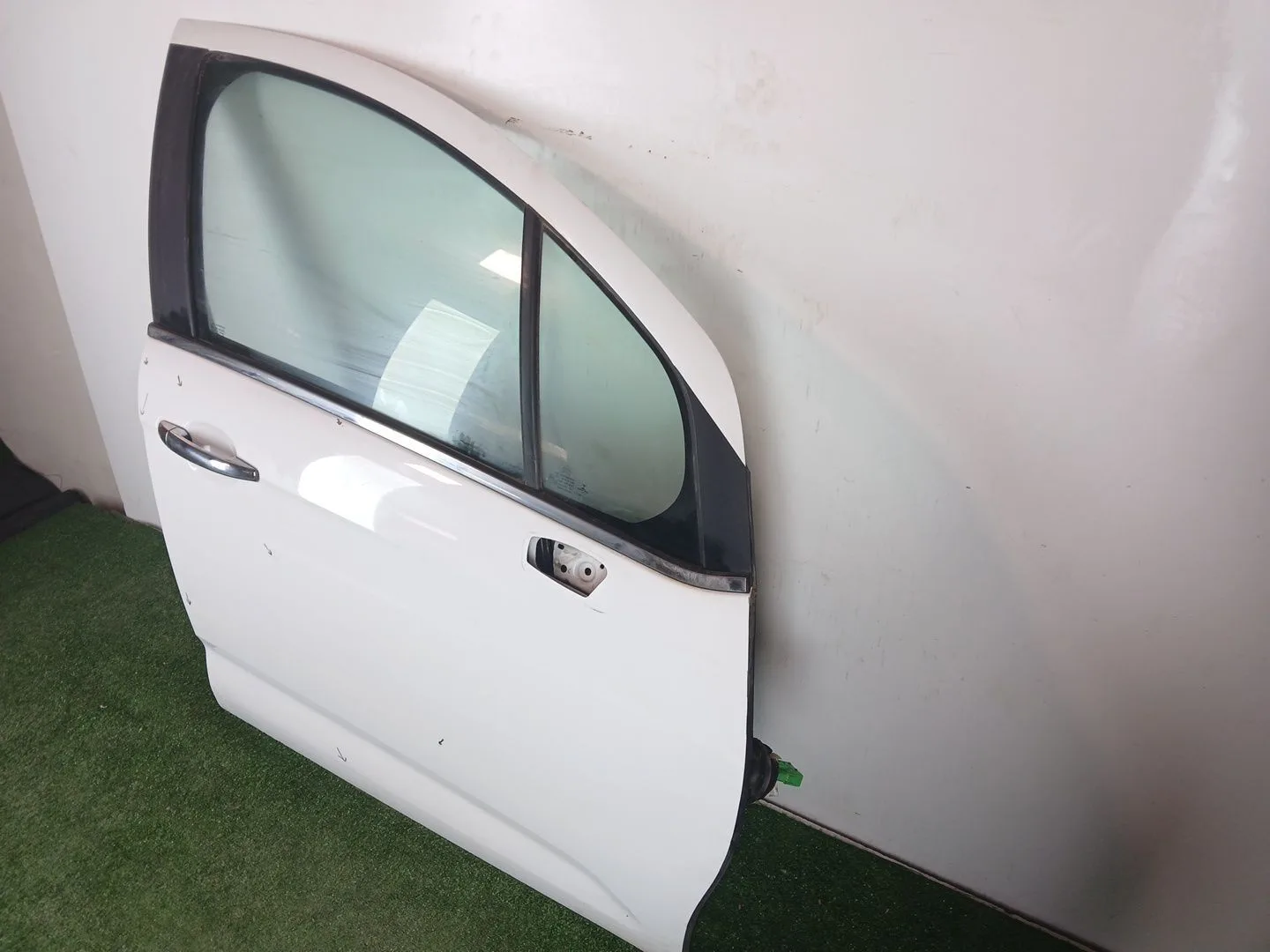 Puerta Delantera Derecha para Citroën C3