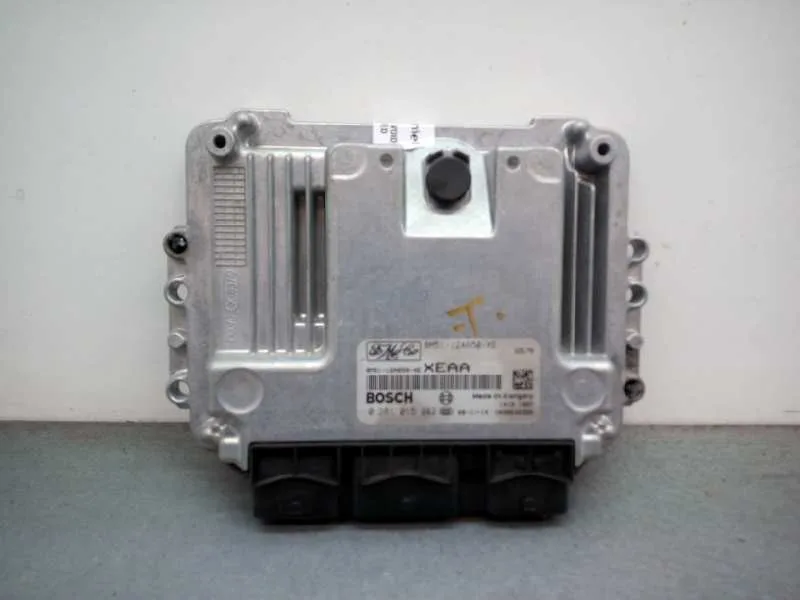 Centralita Motor Uce para Ford Focus Lim. (Cb4)