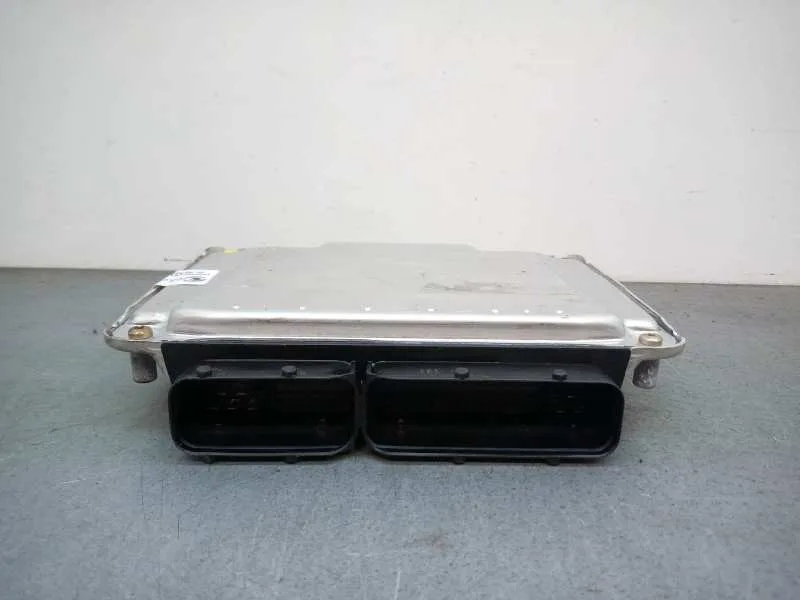 Centralita Motor Uce para Audi Allroad Quattro (4B5)