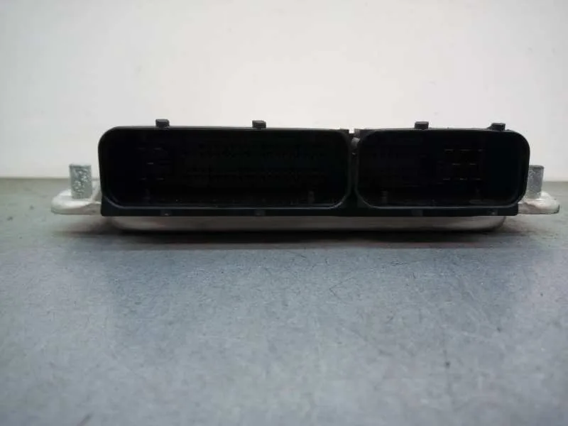 Centralita Motor Uce para Audi Allroad Quattro (4B5)