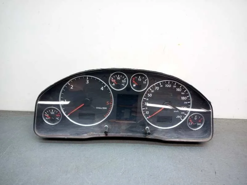 Cuadro Instrumentos para Audi Allroad Quattro (4B5)