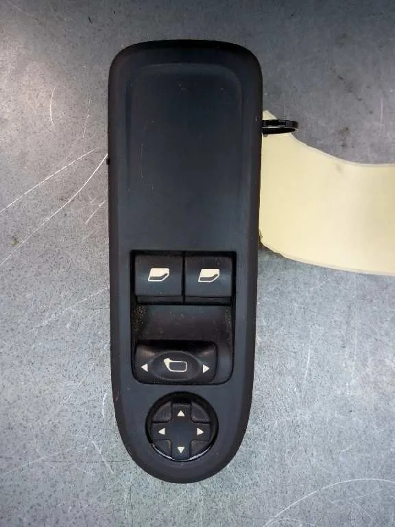 Mando Elevalunas Delantero Izquierdo para Peugeot 308