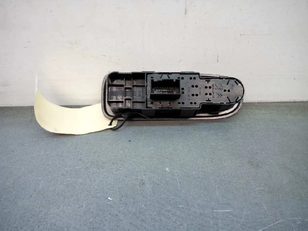 Mando Elevalunas Delantero Izquierdo para Peugeot 308