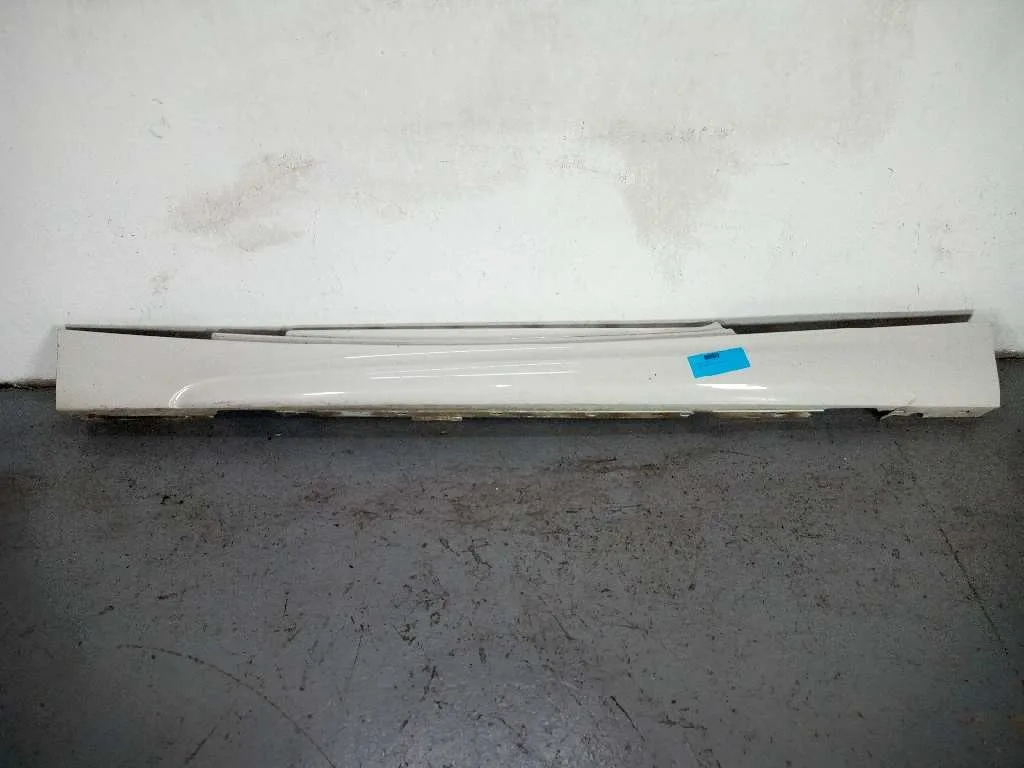 Faldon Lateral para Bmw Serie 1 Berlina (E81/E87)