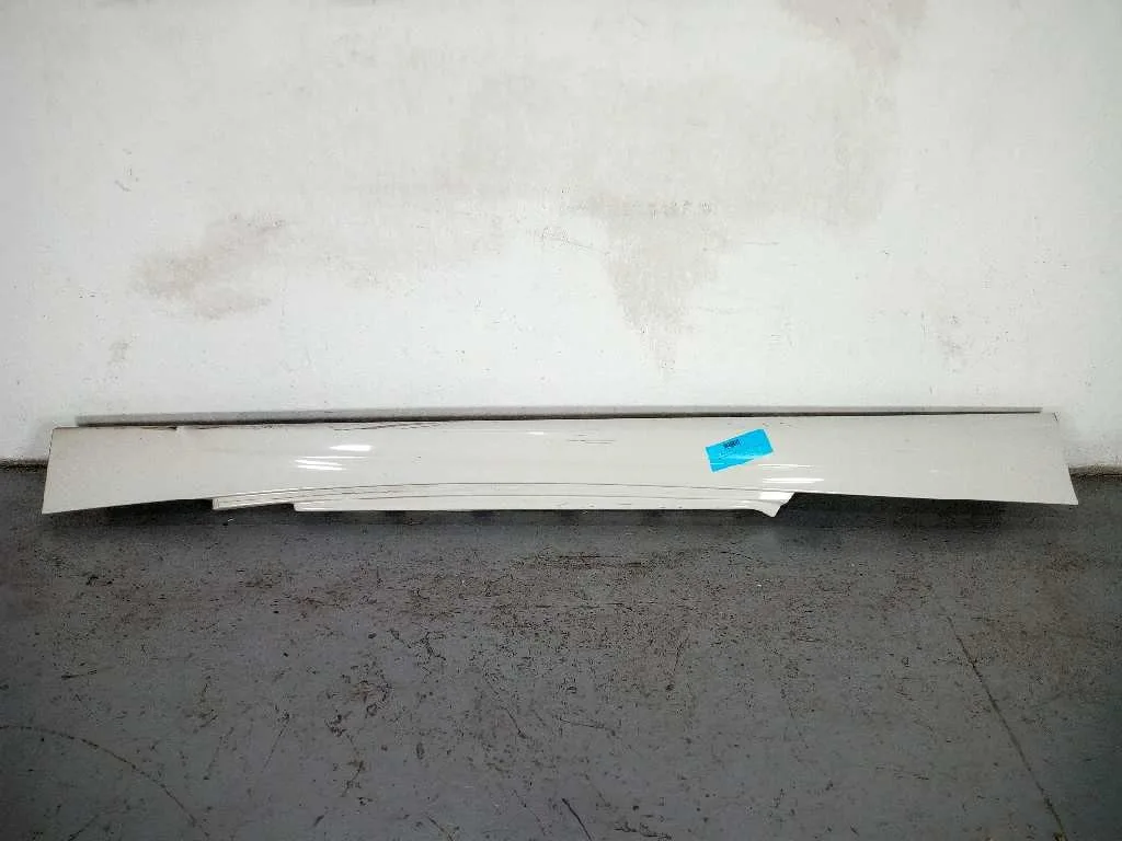 Faldon Lateral para Bmw Serie 1 Berlina (E81/E87)