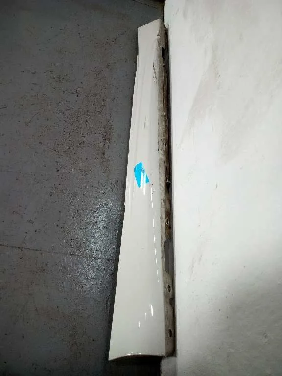 Faldon Lateral para Bmw Serie 1 Berlina (E81/E87)