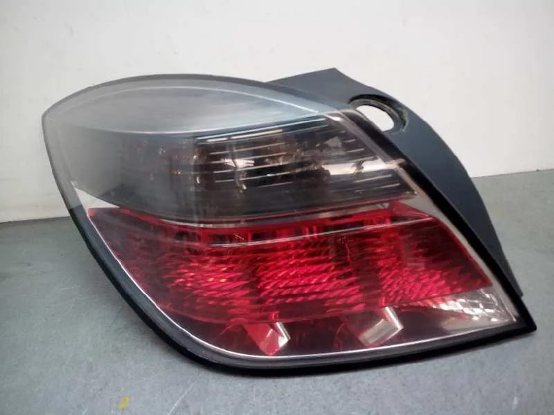 Piloto Trasero Izquierdo para Opel Astra Gtc