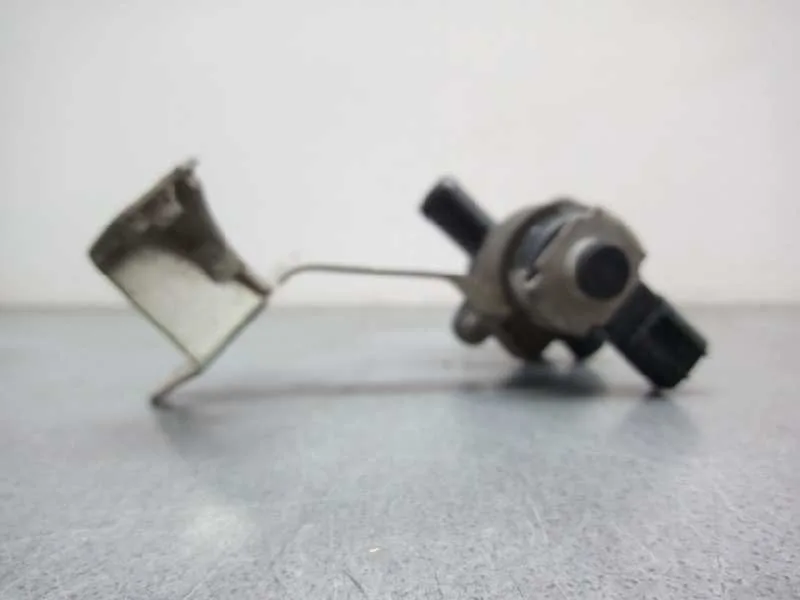 Valvula Aire Adicional para Honda Cb/Cbf 600 / 900 Hornet /Cbf 1000