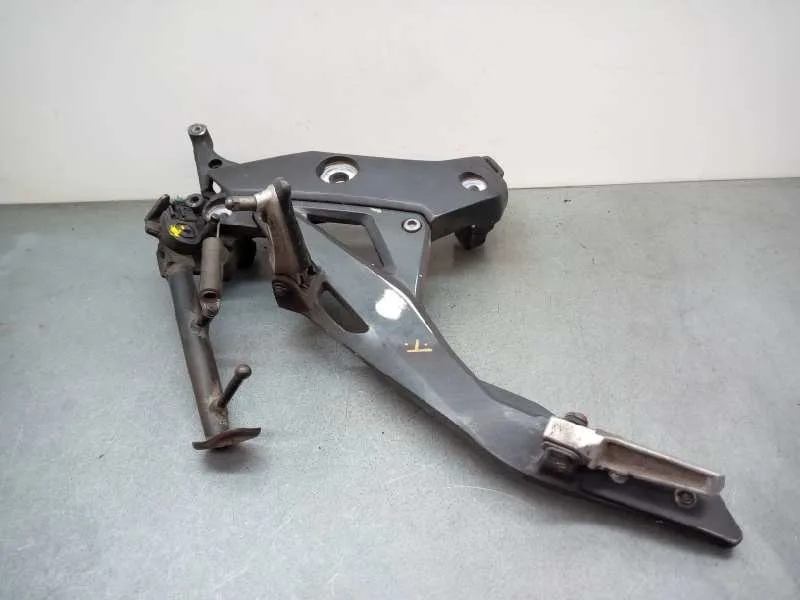 Soporte para Honda Cb/Cbf 600 / 900 Hornet /Cbf 1000