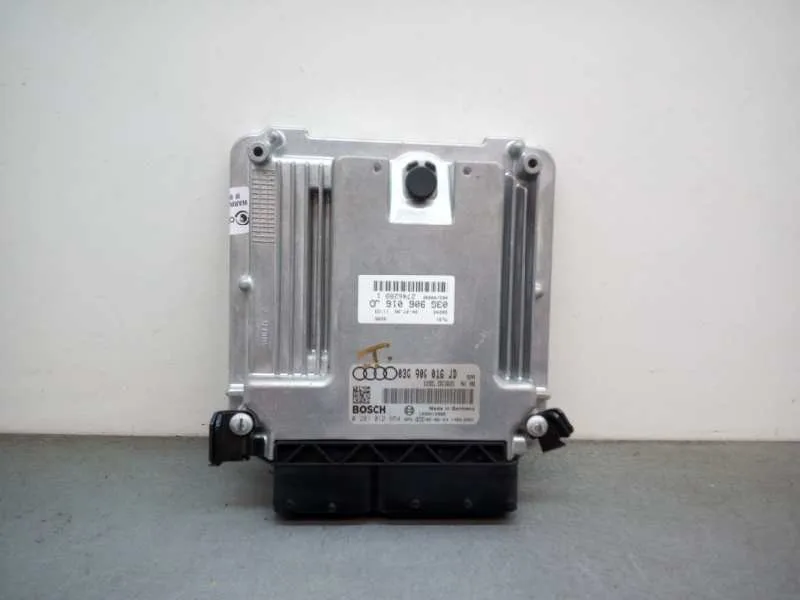 Centralita Motor Uce para Audi A4 Berlina (8E)