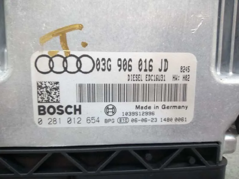 Centralita Motor Uce para Audi A4 Berlina (8E)