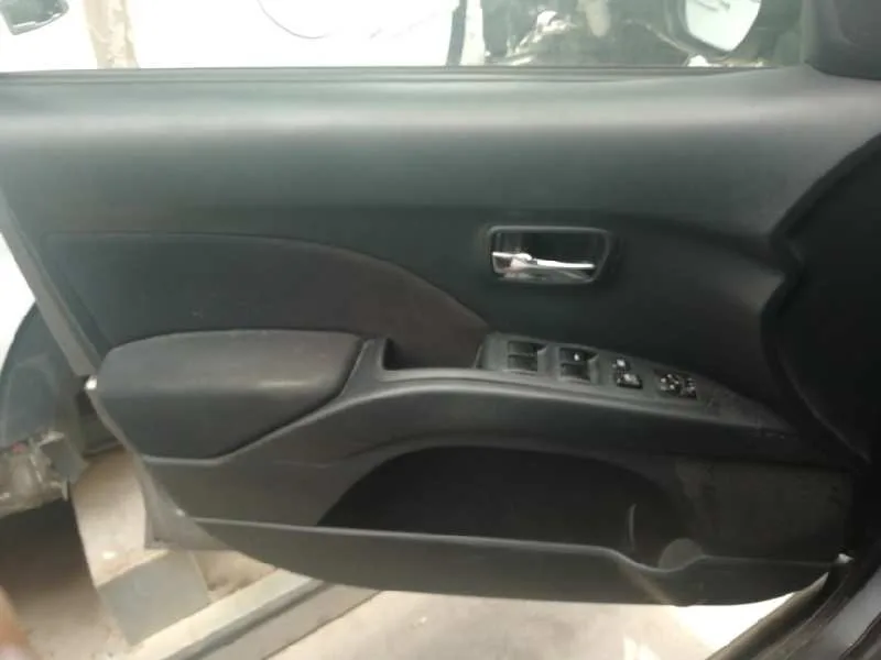 Guarnecido Puerta Delantera Izquierda para Peugeot 4007