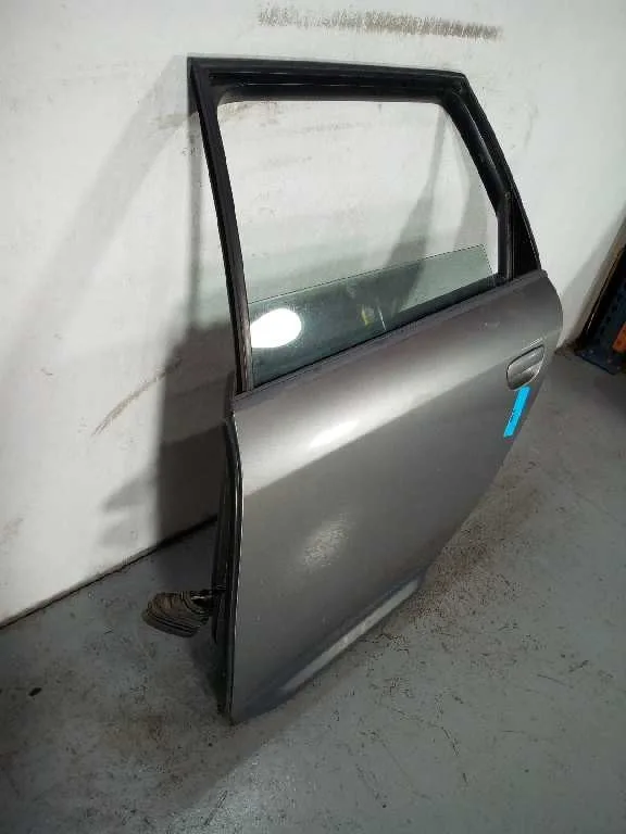 Puerta Trasera Izquierda para Audi Allroad Quattro (4B5)