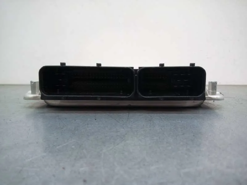 Centralita Motor Uce para Audi Allroad Quattro (4B5)
