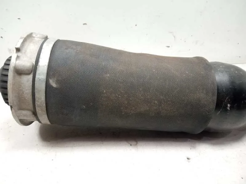 Amortiguador Delantero Derecho para Audi Allroad Quattro (4B5)
