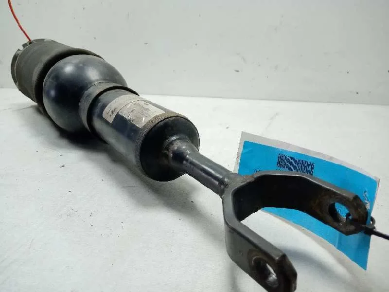 Amortiguador Delantero Izquierdo para Audi Allroad Quattro (4B5)