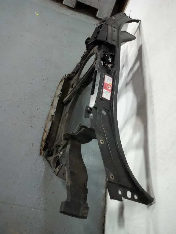 Panel Frontal para Audi Allroad Quattro (4B5)