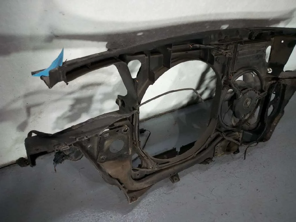 Panel Frontal para Audi Allroad Quattro (4B5)