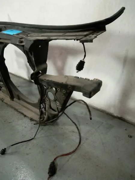 Panel Frontal para Audi A6 Avant (4B5)