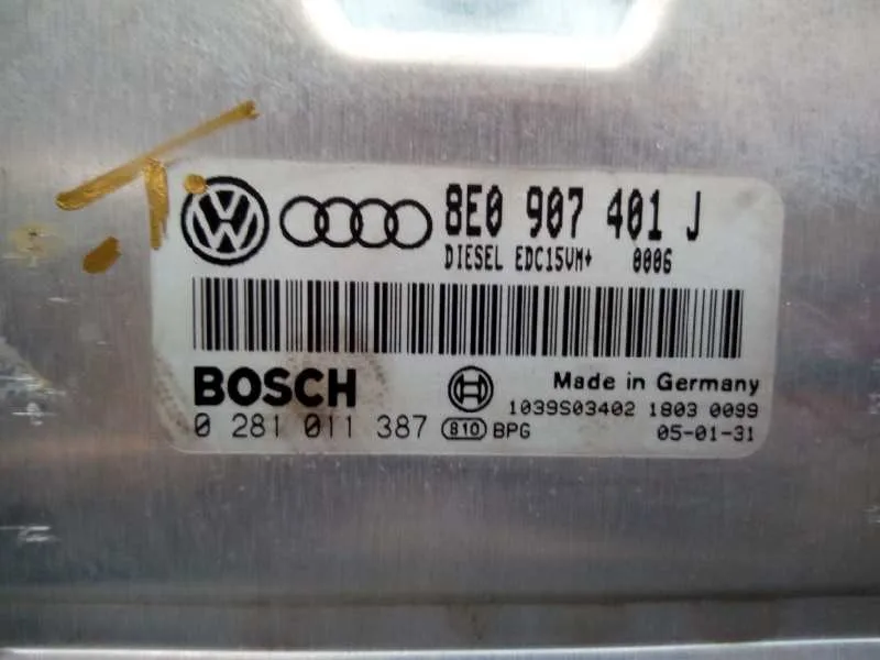 Centralita Motor Uce para Audi A6 Avant (4B5)