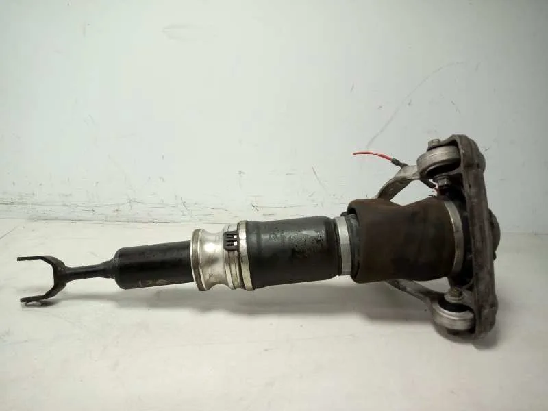 Amortiguador Delantero Izquierdo para Audi A6 Avant (4B5)