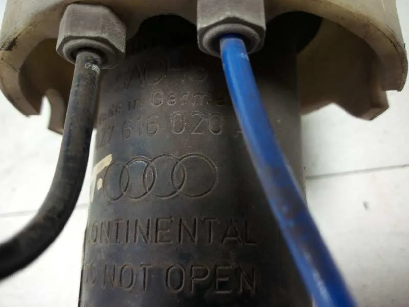 Amortiguador Trasero Derecho para Audi A6 Avant (4B5)