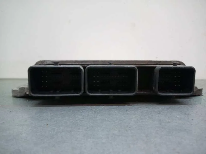 Centralita Motor Uce para Renault Megane Ii Classic Berlina