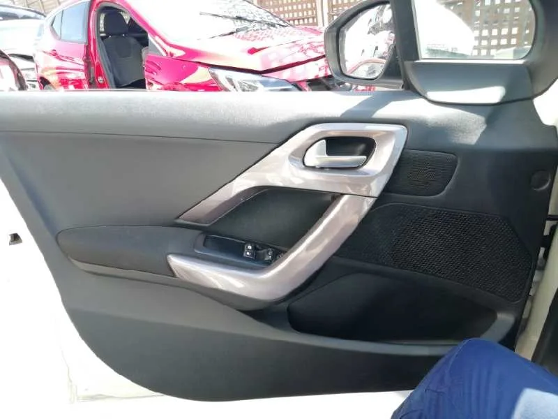 Guarnecido Puerta Delantera Izquierda para Peugeot 2008 (--.2013->)