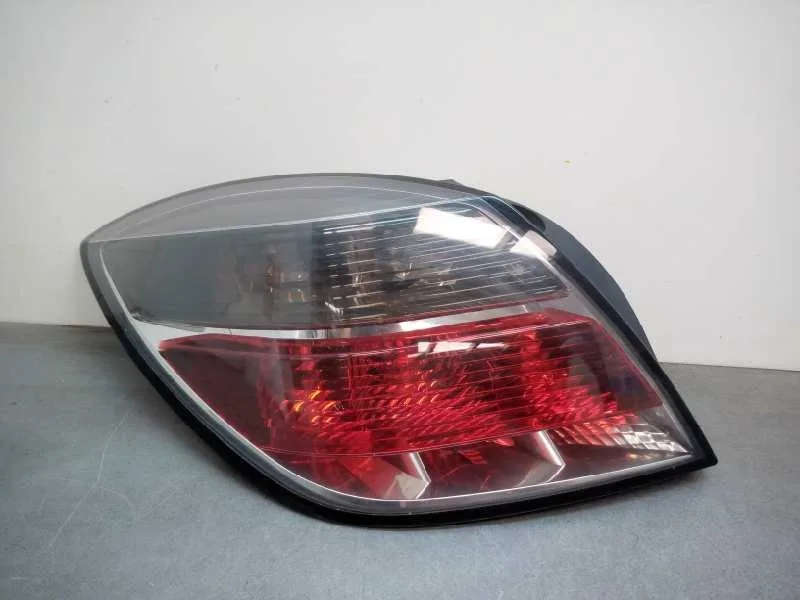 Piloto Trasero Izquierdo para Opel Astra Gtc