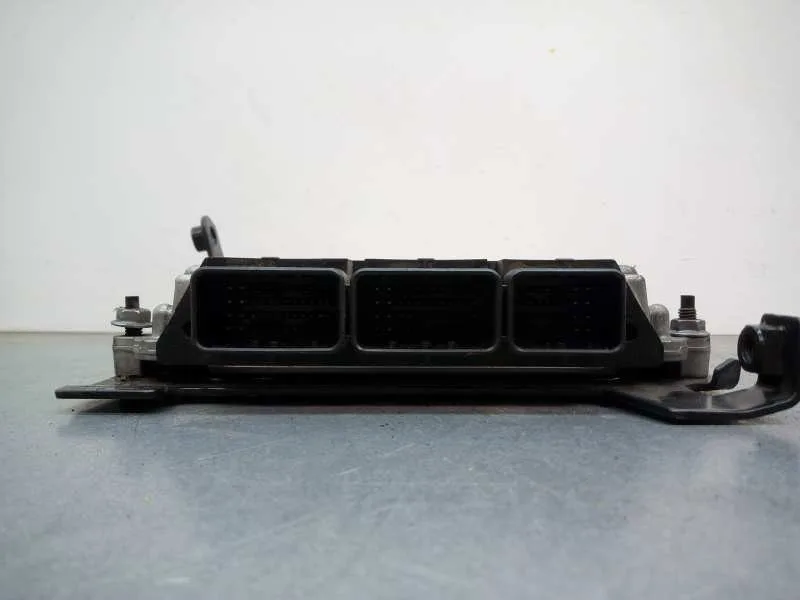 Centralita Motor Uce para Renault Laguna Iii