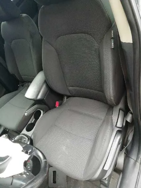 Asiento Delantero Izquierdo para Kia Carens ( )