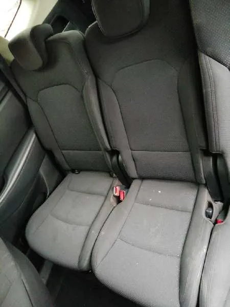 Asiento Trasero Medio para Kia Carens ( )