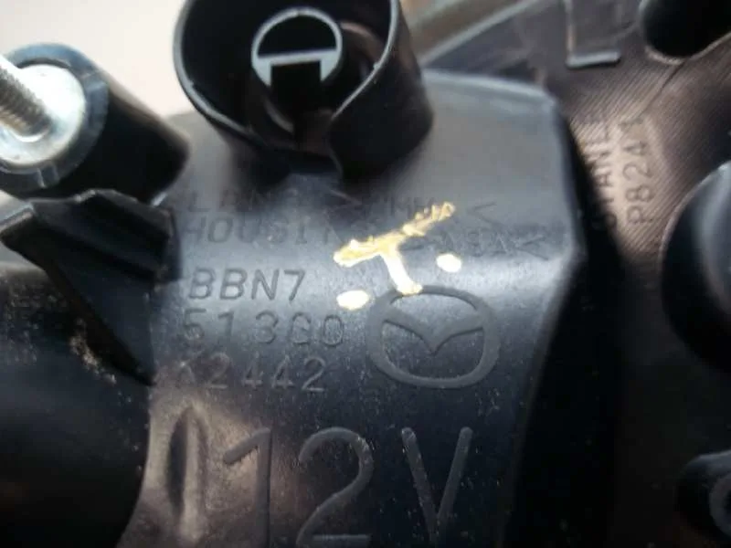 Piloto Trasero Izquierdo Interior para Mazda 3 Lim. (Bl)