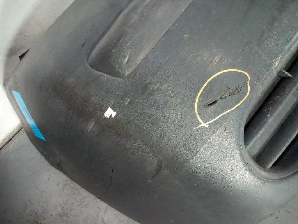 Paragolpes Delantero para Renault Trafic Caja Cerrada (Ab 4.01)