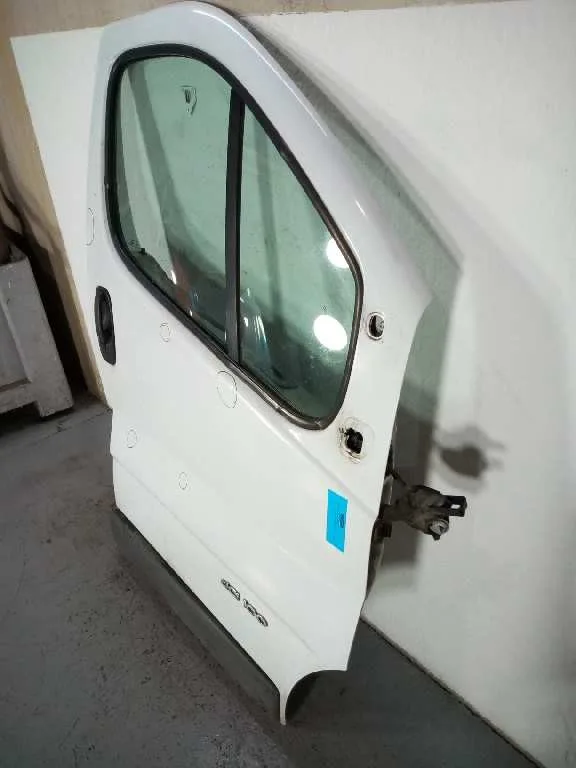 Puerta Delantera Derecha para Renault Trafic Caja Cerrada (Ab 4.01)