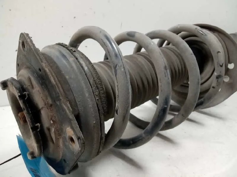 Amortiguador Delantero Izquierdo para Nissan Qashqai (J10)