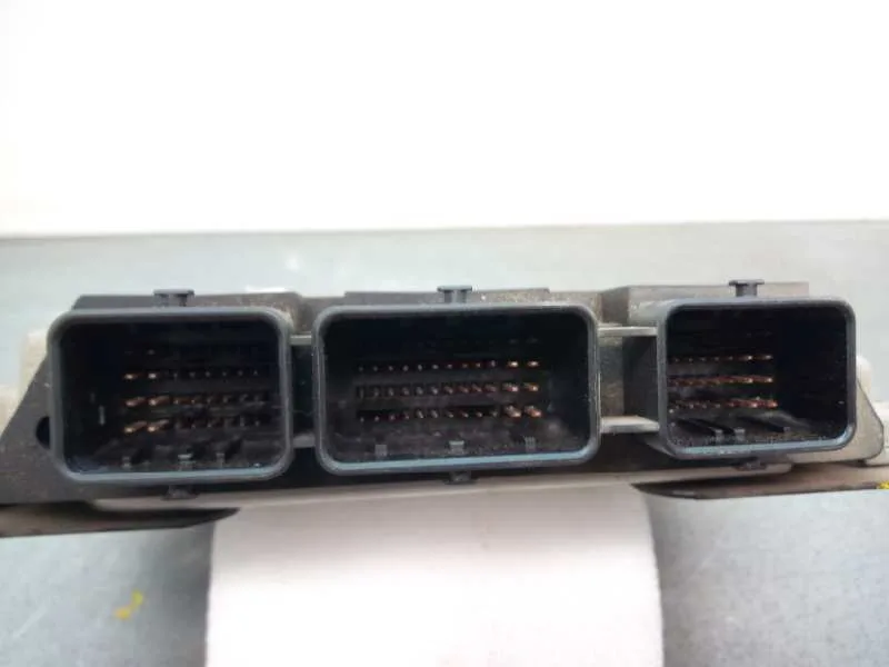 Centralita Motor Uce para Citroën C4 Coupe
