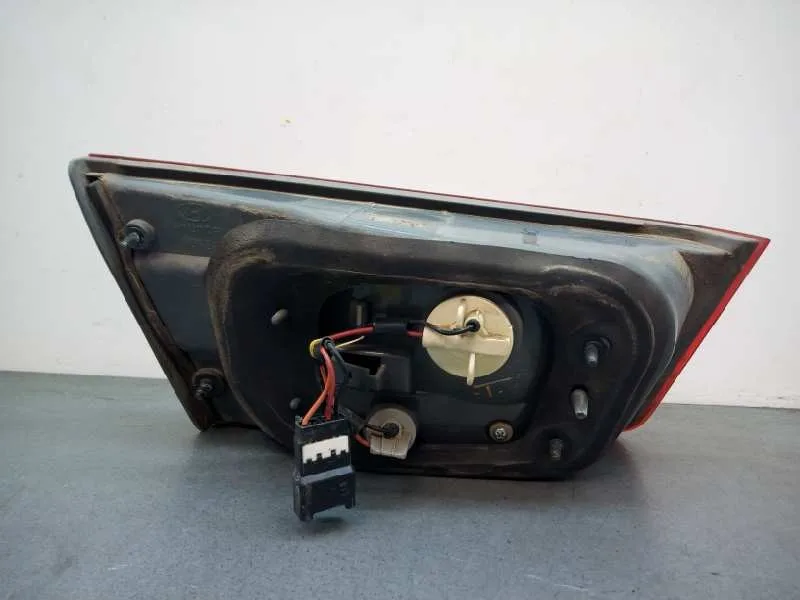 Piloto Trasero Derecho Interior para Hyundai Sonata (Nf)