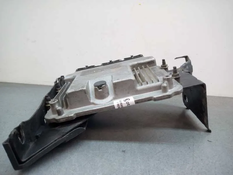 Centralita Motor Uce para Renault Megane Ii Berlina 5P