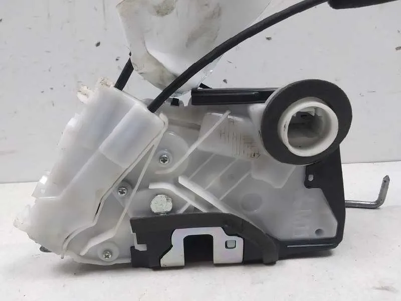 Cerradura Puerta Delantera Derecha para Subaru Outback (B15)