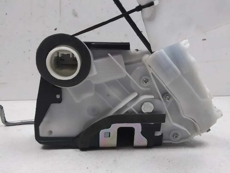 Cerradura Puerta Delantera Izquierda para Subaru Outback (B15)